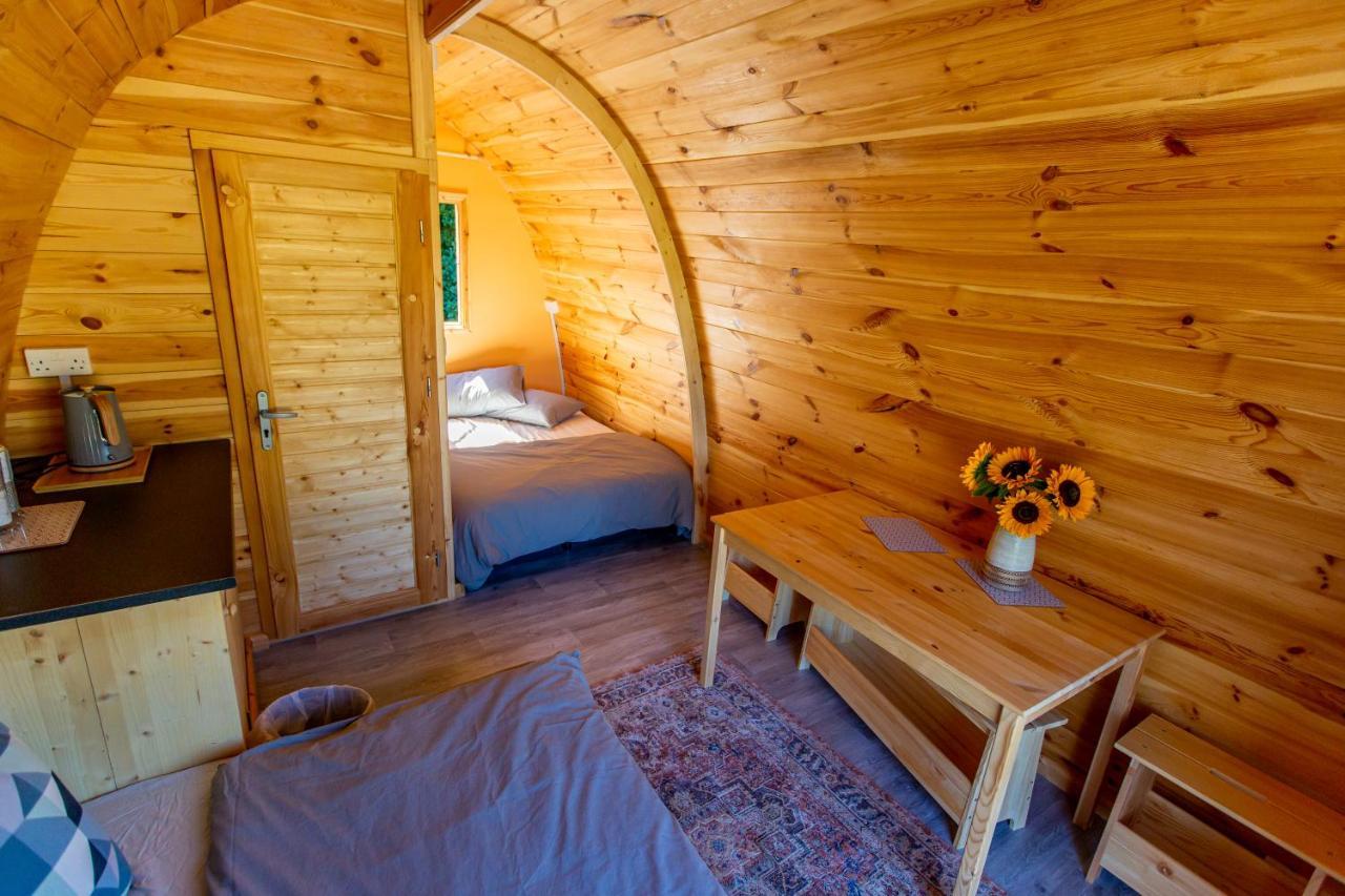 The Woolpack Glamping Hotel Maidstone Buitenkant foto