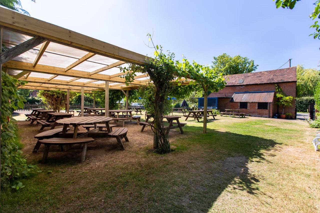 The Woolpack Glamping Hotel Maidstone Buitenkant foto