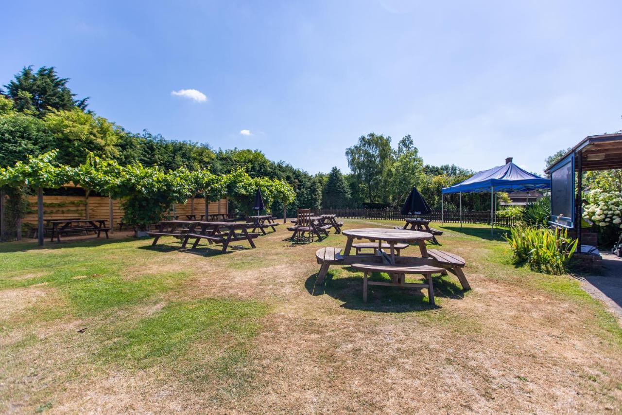 The Woolpack Glamping Hotel Maidstone Buitenkant foto
